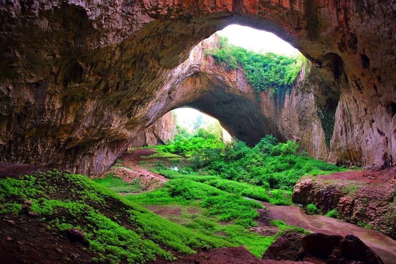 Tour a Lovech, grotta di Devetaki e cascate di Krushuna — 3