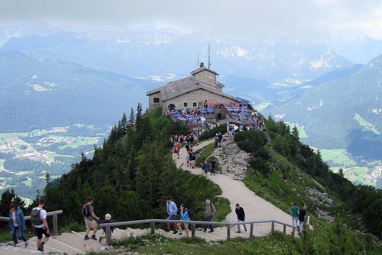 Tour privato del nido delle aquile da Salisburgo con tour che termina a Monaco — 2