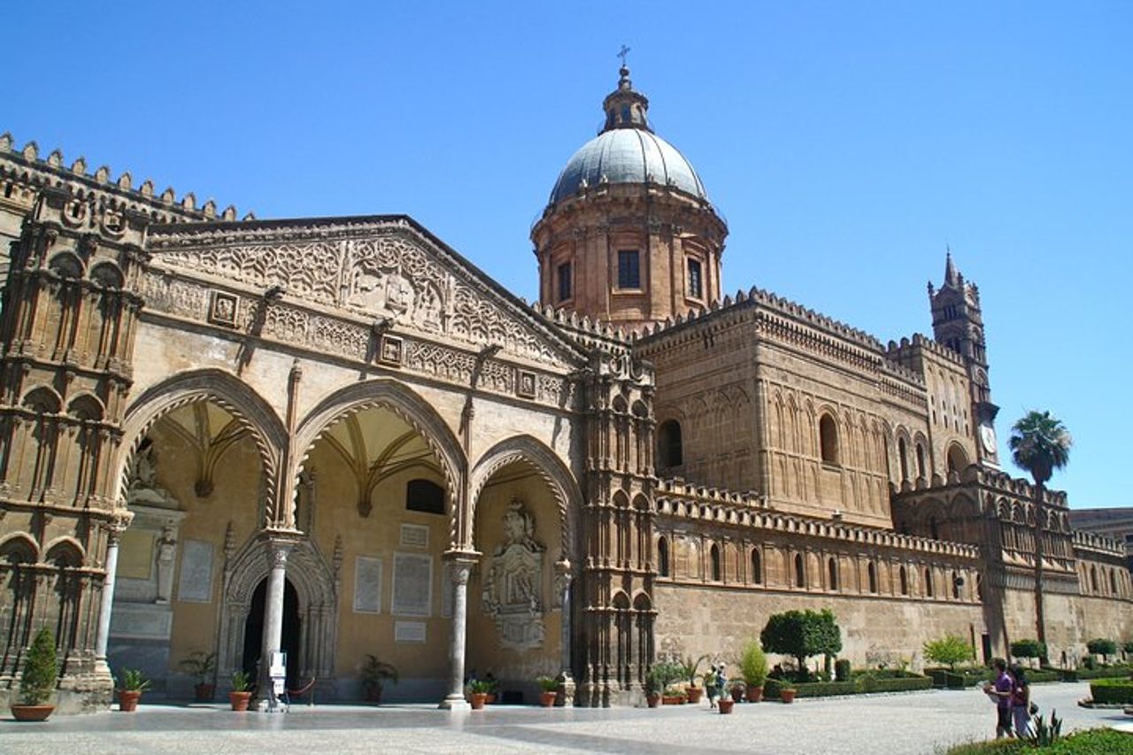 Gita di una giornata a Palermo e Cefalù con partenza da Taormina — 2