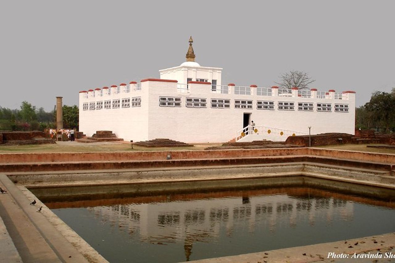 Tour di mezza giornata Lumbini Sightseeing — 2