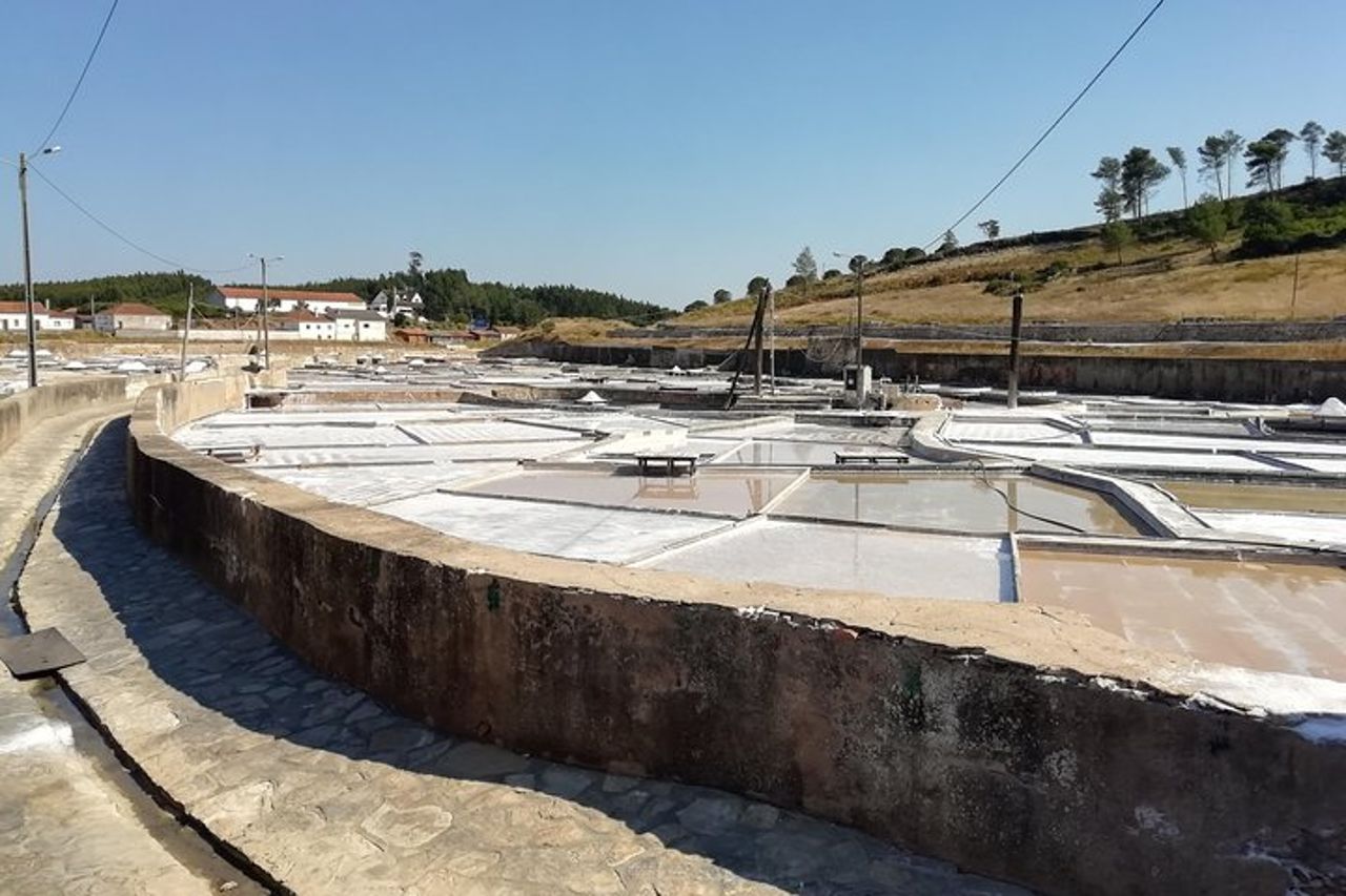 Patrimonio naturale, grotte, sorgenti d'acqua e saline di Nazaré — 8