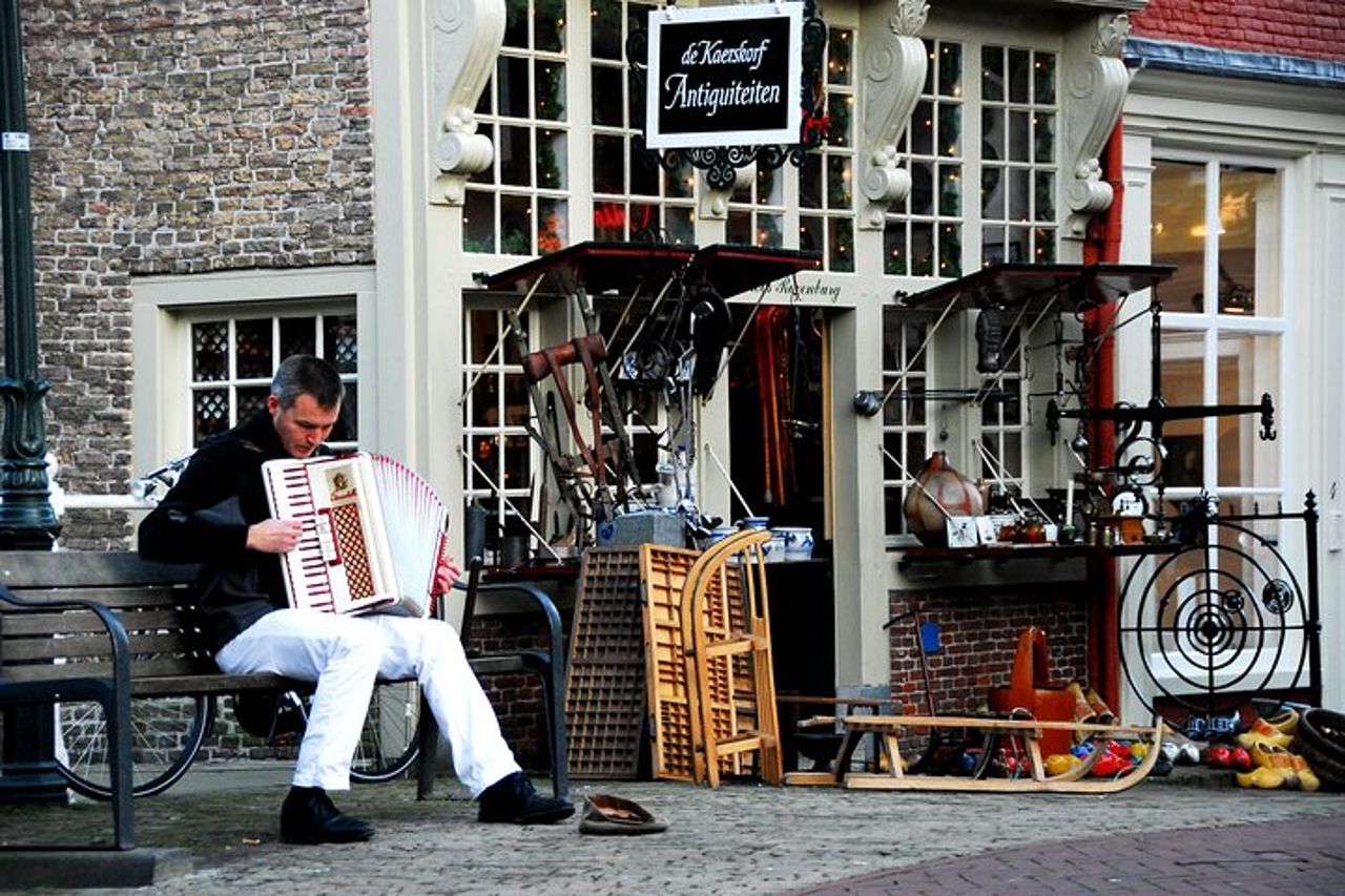 Tour a piedi di Delft - La città di Orange e Blue — 3