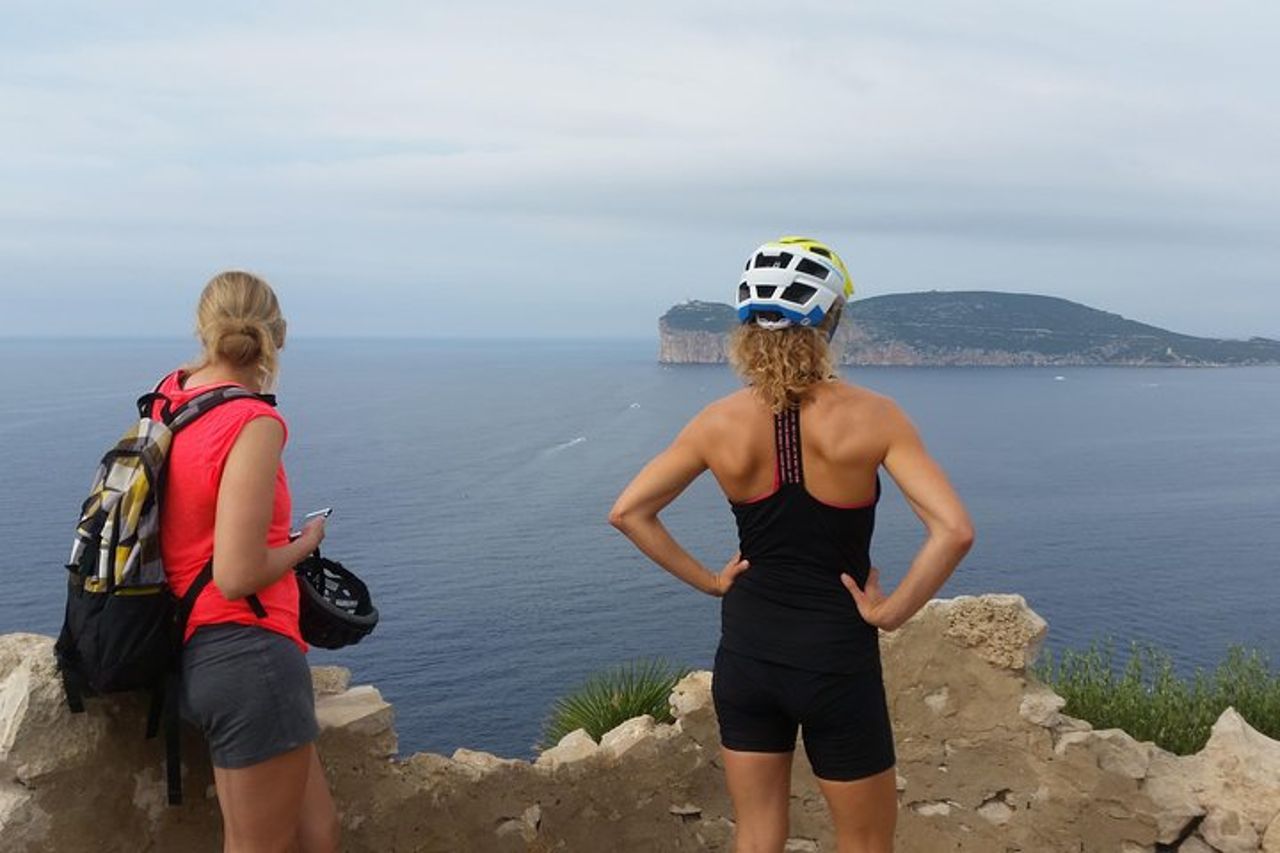 Escursione in E-bike al Parco Naturale di Porto Conte - Punta Giglio - E-MTB Adventure — 3