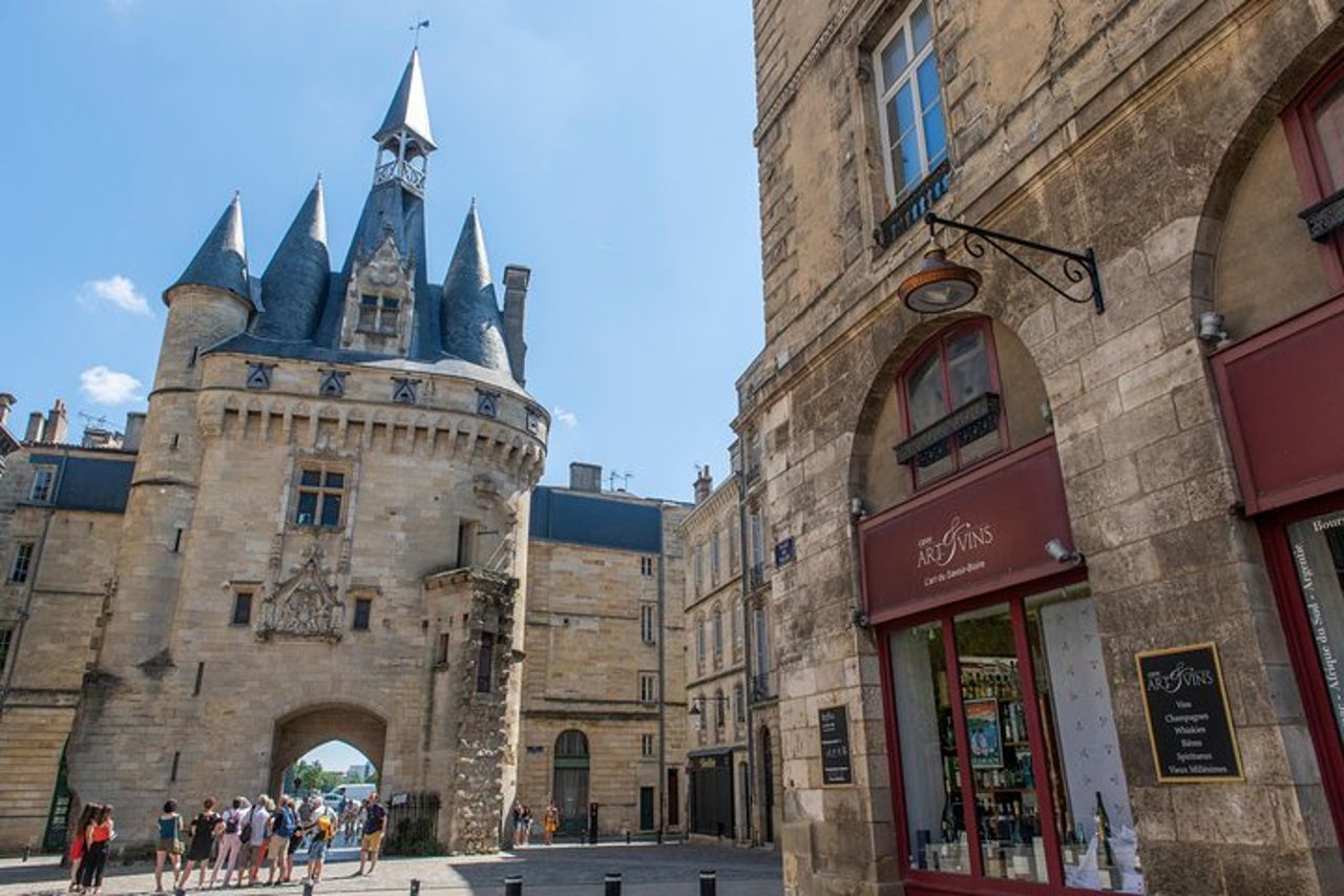 2 - Tour a piedi di un'ora dei luoghi iconici e della storia della città — 9