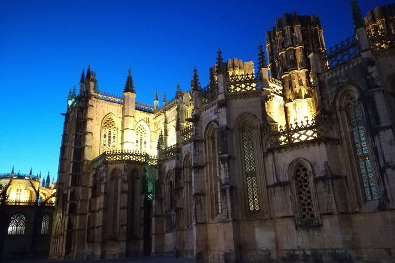 Tour esclusivo di un giorno a Fatima, Batalha, Nazare e Obidos — 5