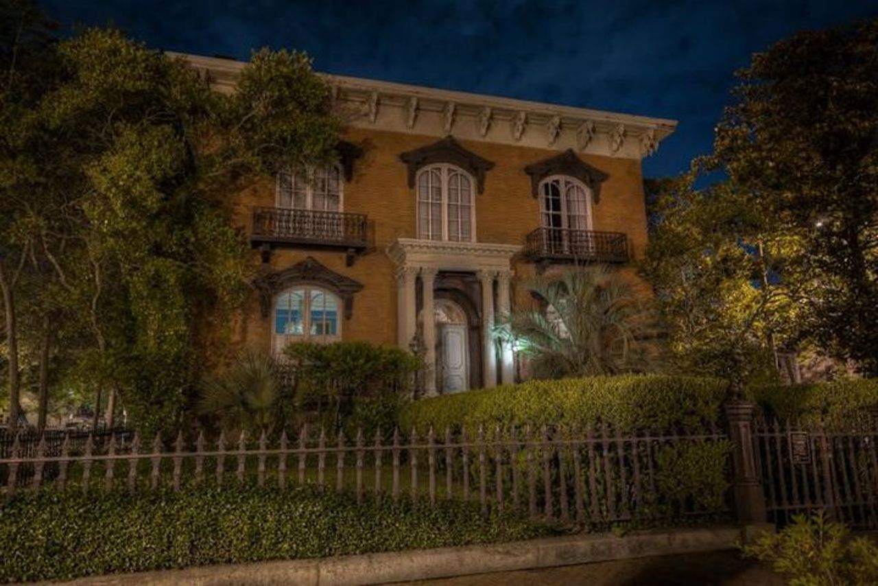 The Grave Tales Ghost Tour a Savannah — 5