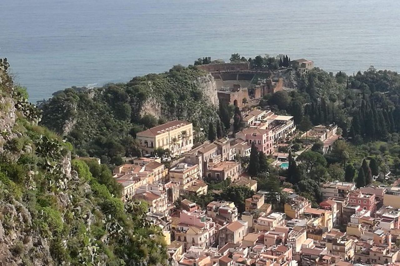 Escursione in giornata Etna e Taormina — 4
