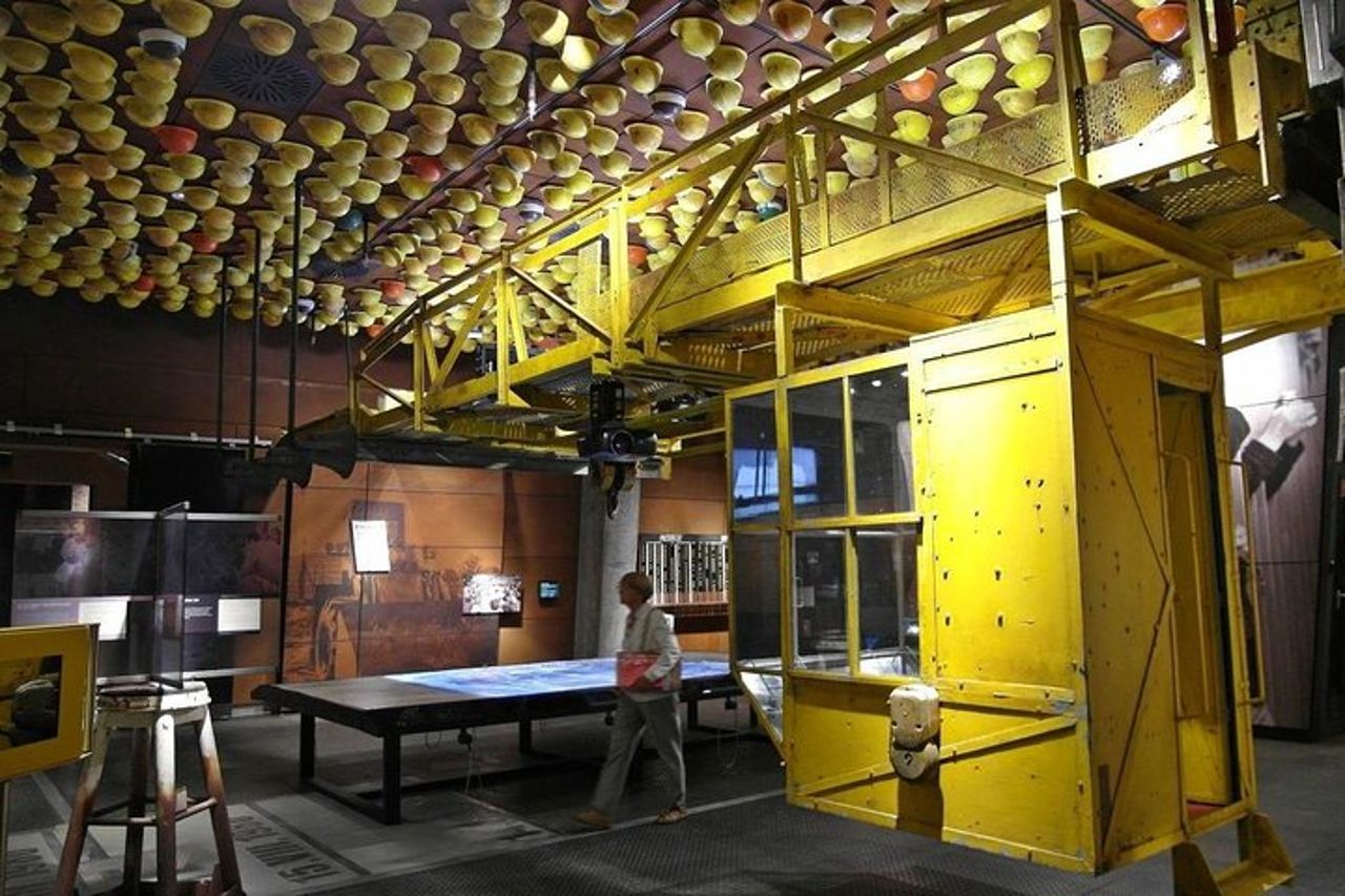 Tour del comunismo privato di Danzica con Museo del Centro di Solidarietà — 5