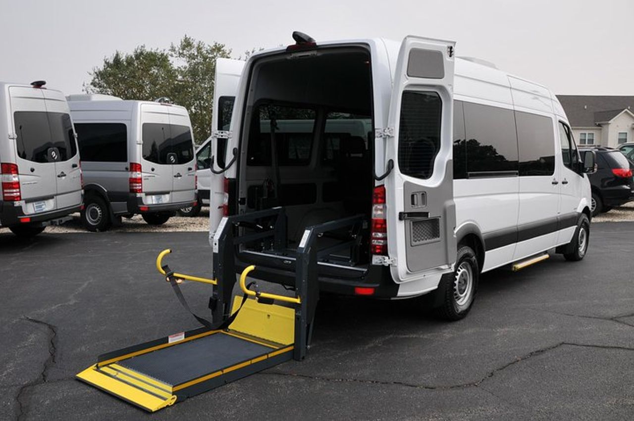 Roma Civitavecchia Escursione a terra accessibile per disabili in sedia a rotelle — 3