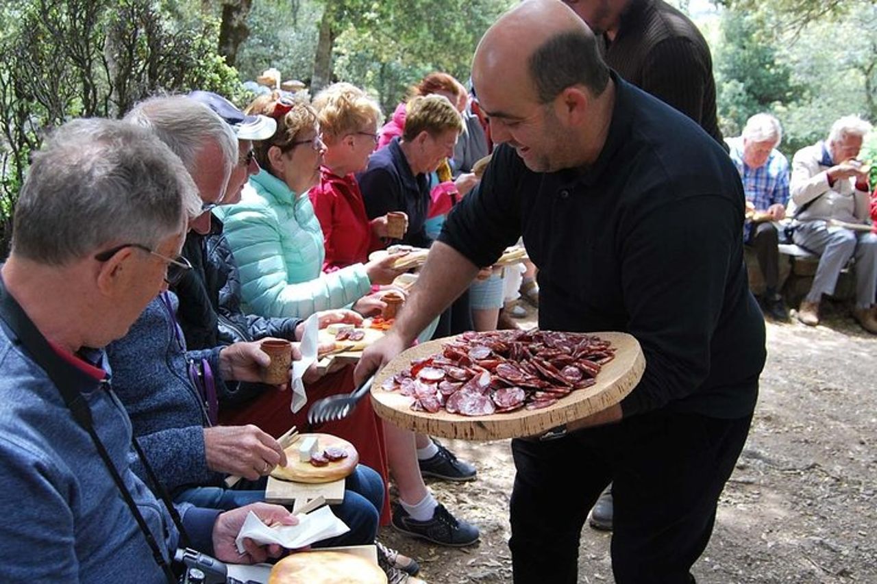 Pranzo Con I Pastori Di Orgosolo Dalla Costa Smeralda — 2