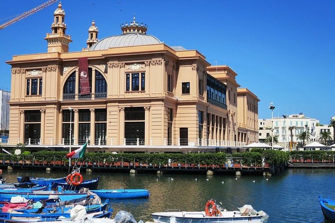 Tour privato a piedi di Bari con un locale — 7
