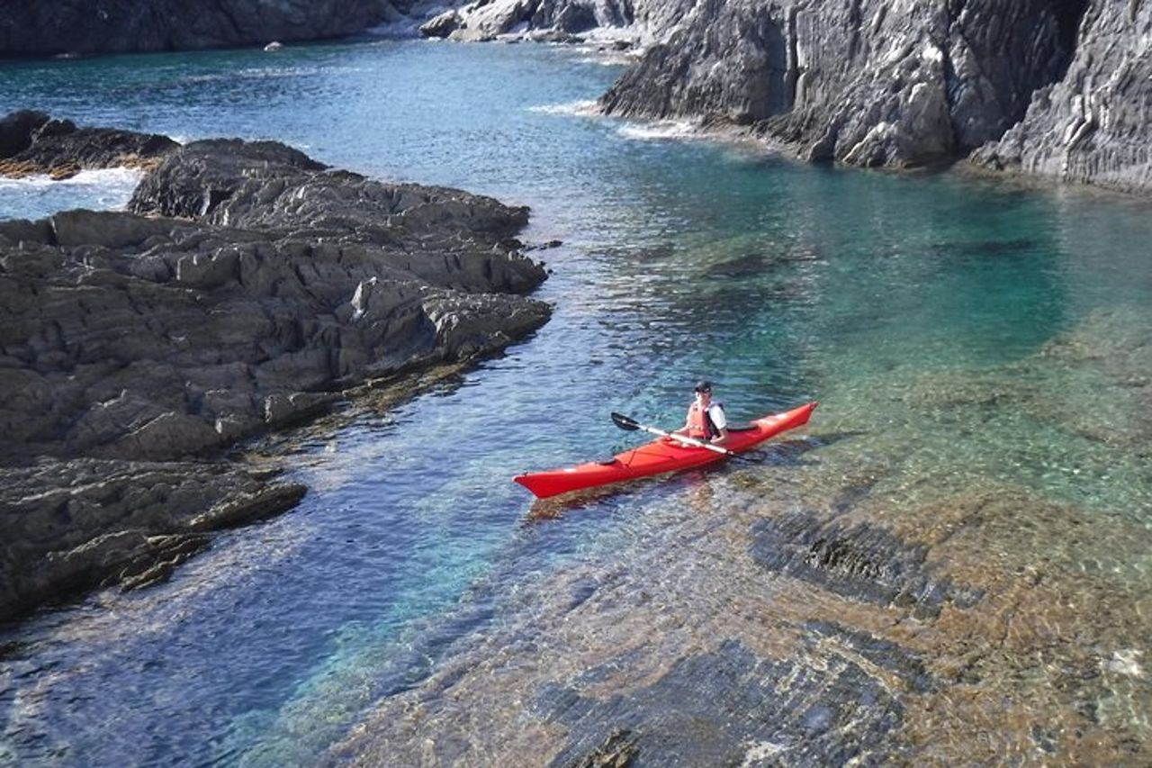 Gita in kayak di mezza giornata alle Cinque Terre da Monterosso — 2