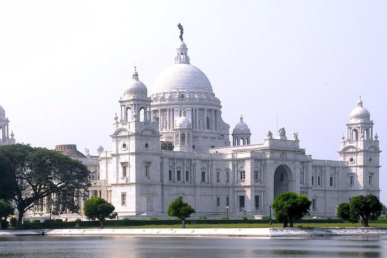 British Raj Walk a Calcutta
