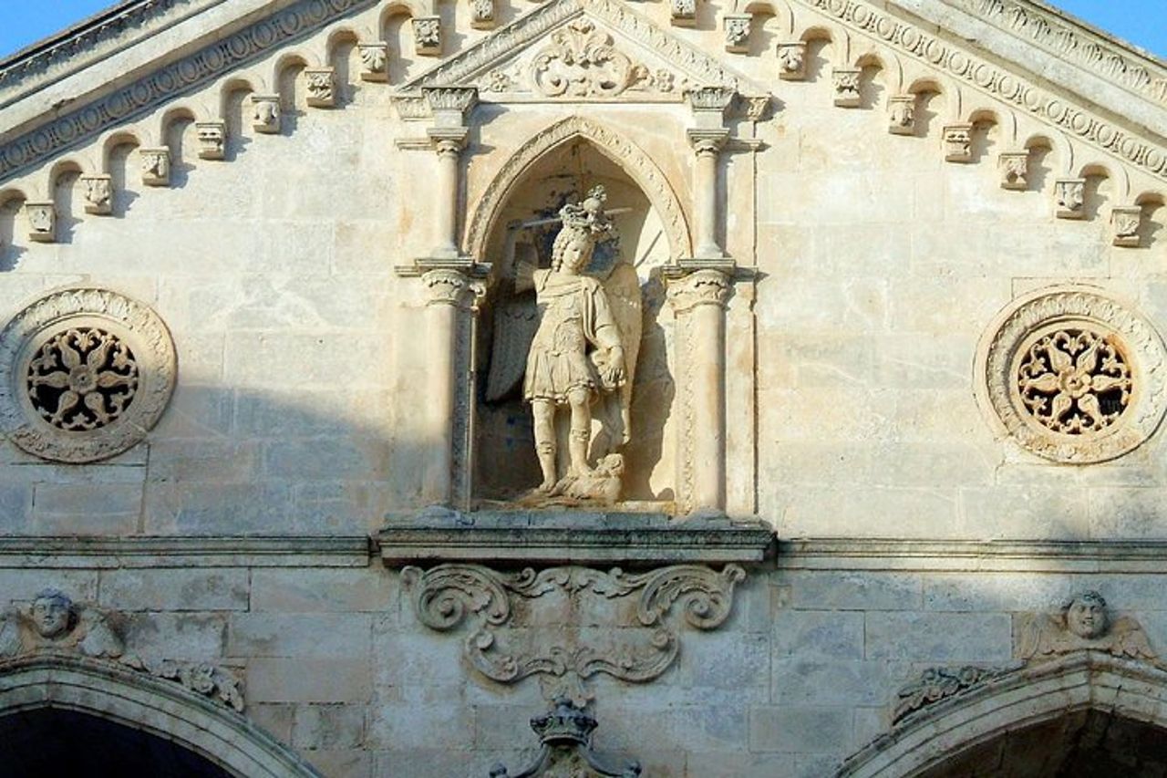 Tour privato di MONTE SANT'ANGELO: meraviglioso Santuario di San Michele — 4