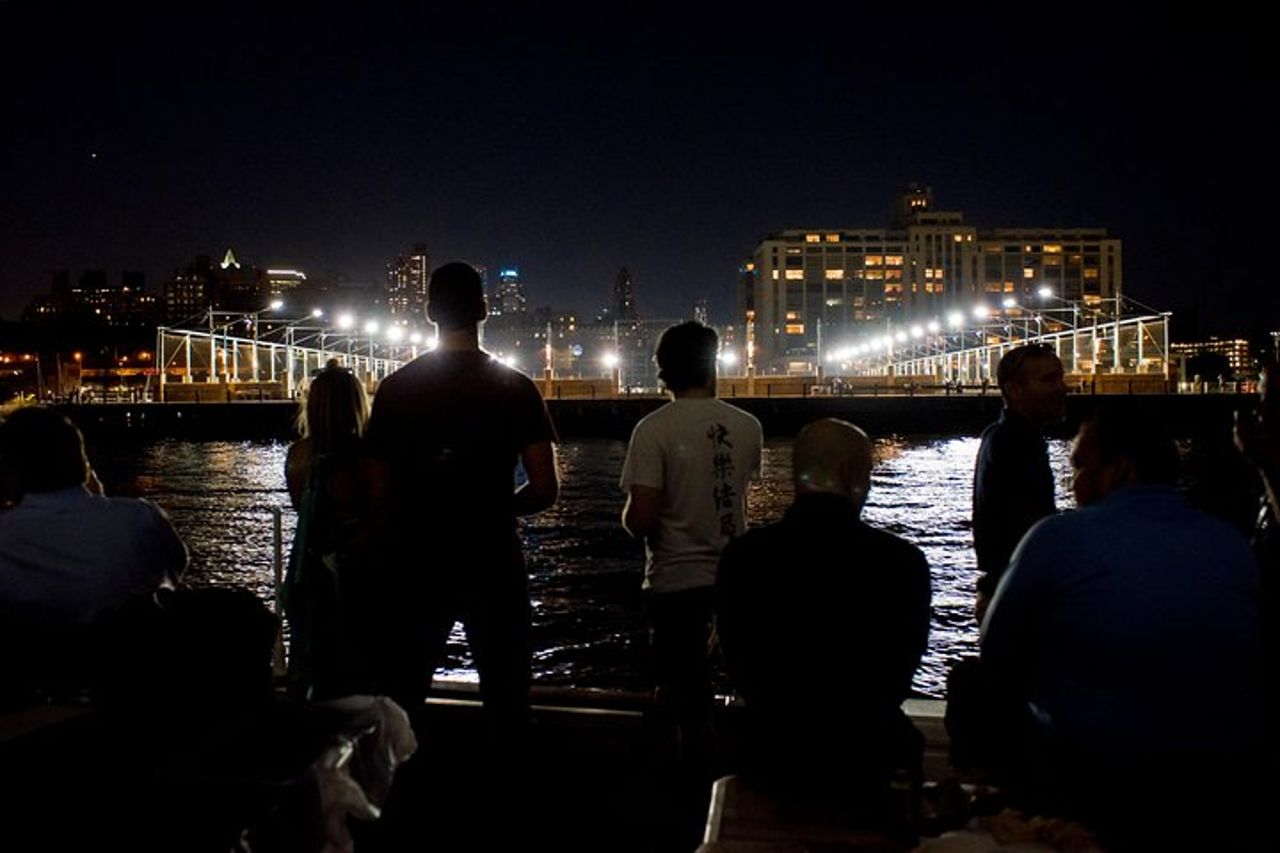 Vela delle luci dell'orizzonte di New York City — 5