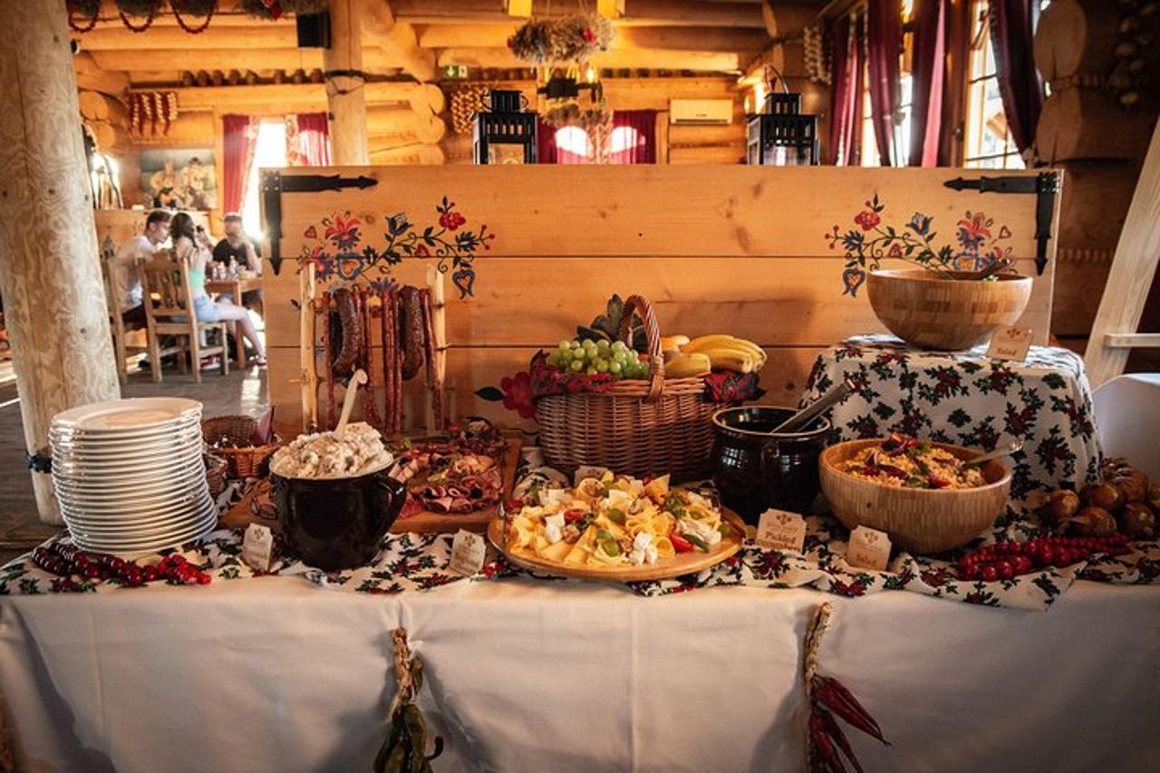 Serata in stile cottage con spettacolo folkloristico e festa tradizionale da Cracovia — 7