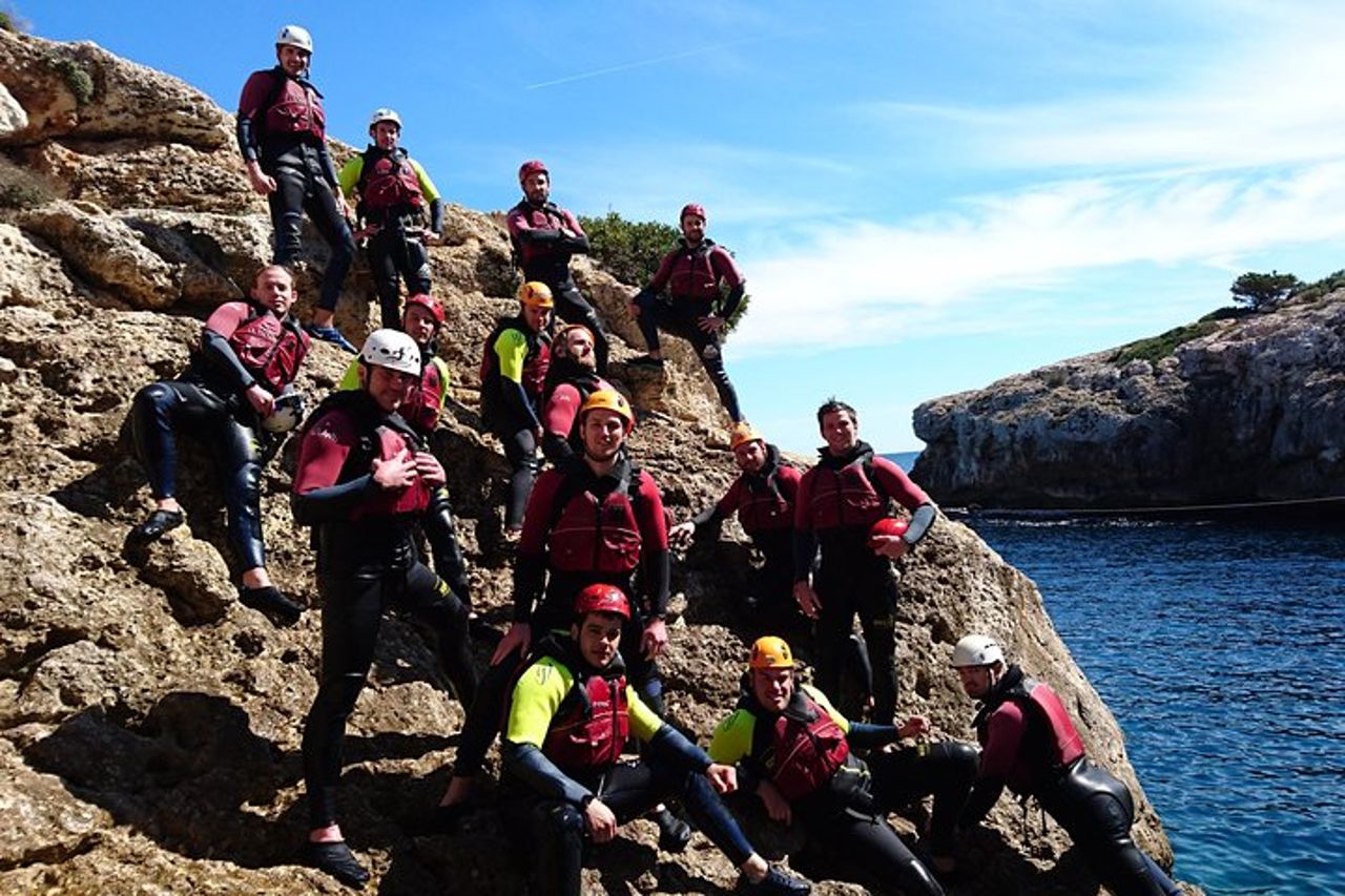 Coasteering nel sud di Maiorca con trasferimenti — 3