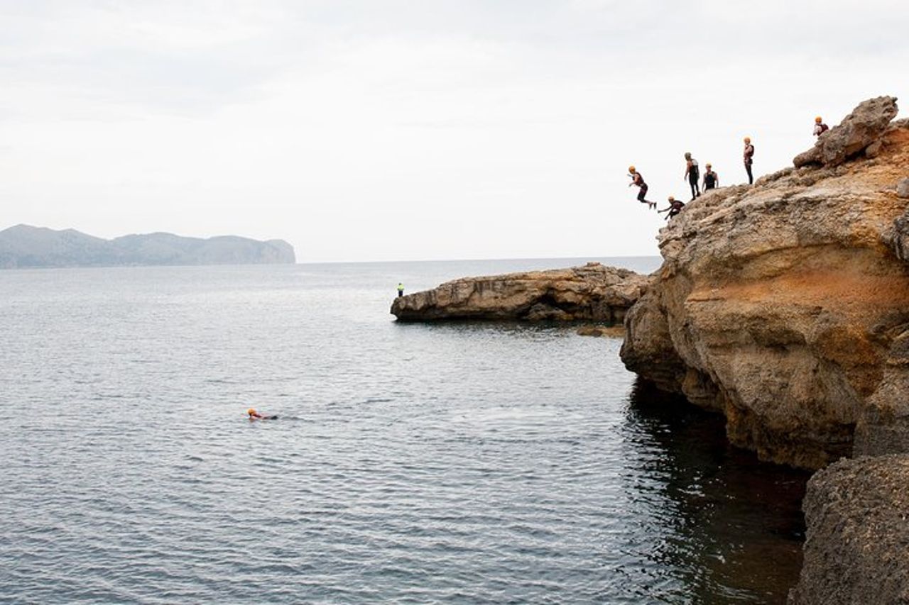 Coasteering nel sud di Maiorca con trasferimenti — 4