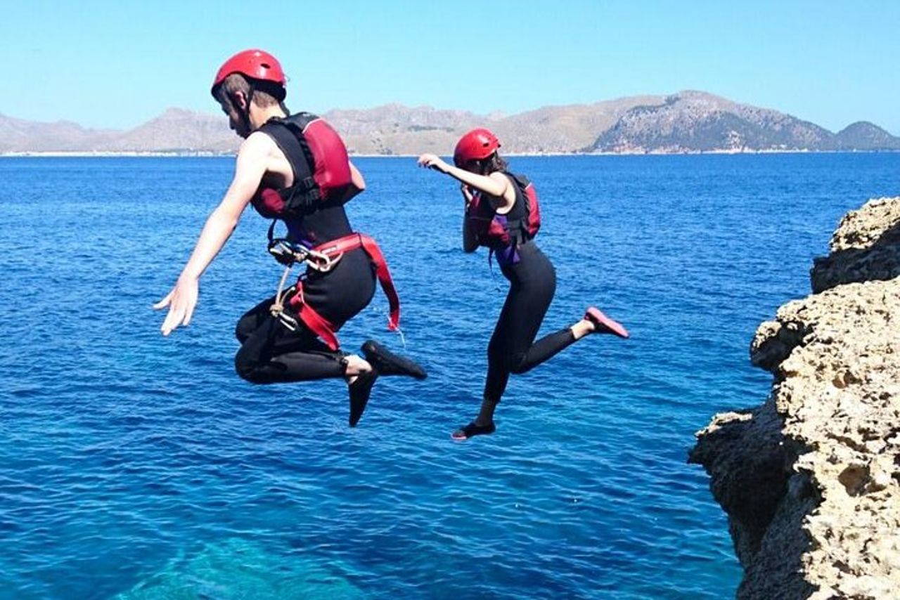 Coasteering nel sud di Maiorca con trasferimenti — 5