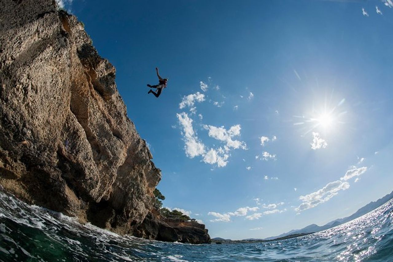 Coasteering nel sud di Maiorca con trasferimenti — 6