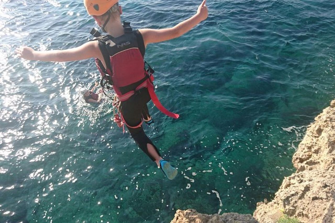 Coasteering nel sud di Maiorca con trasferimenti — 7