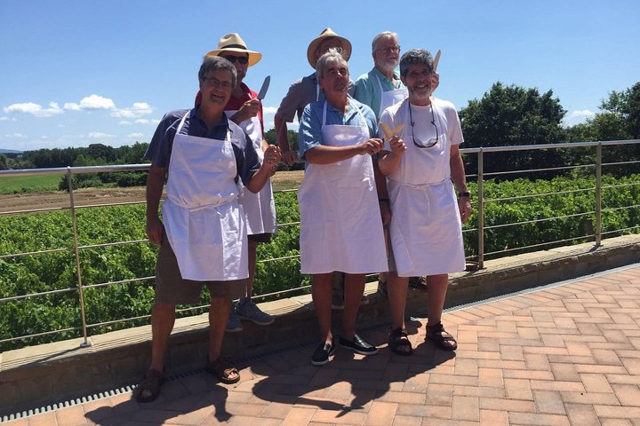 Corso di cucina pratico in una cucina esclusiva a Cortona — 5