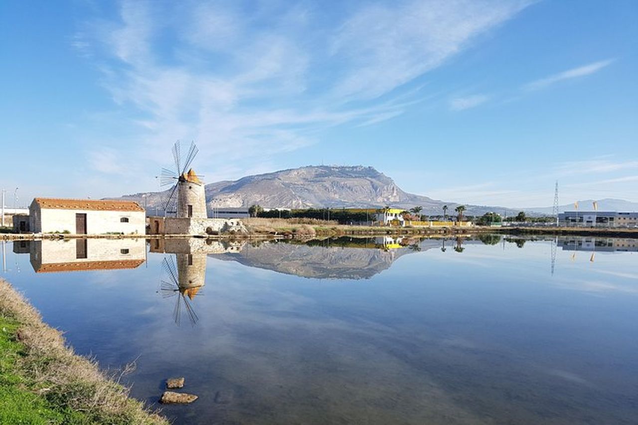 Tour privato in Sicilia Occidentale. Segesta, Erice e Saline di Nubia — 7