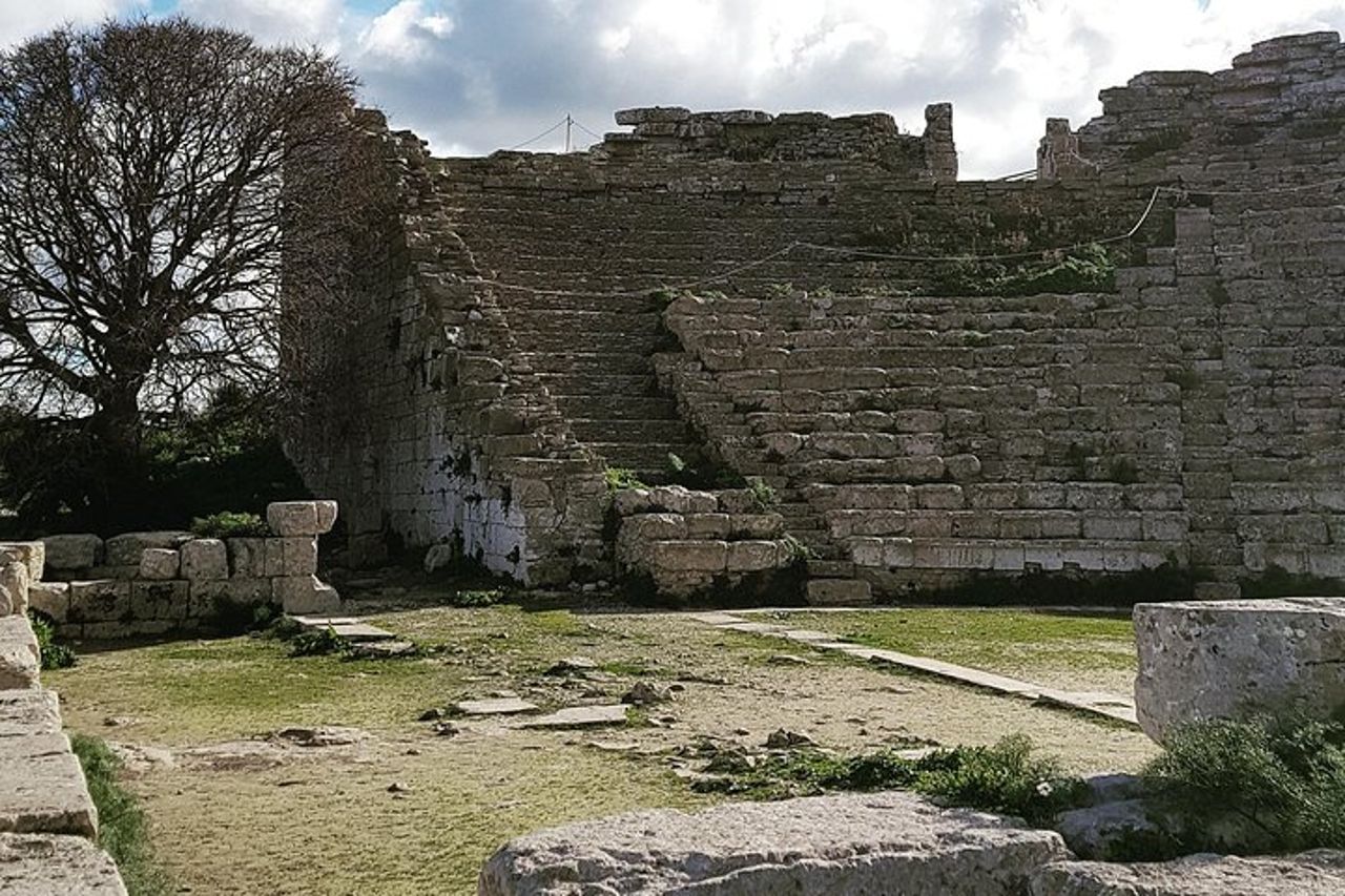 Tour privato in Sicilia Occidentale. Segesta, Erice e Saline di Nubia — 8