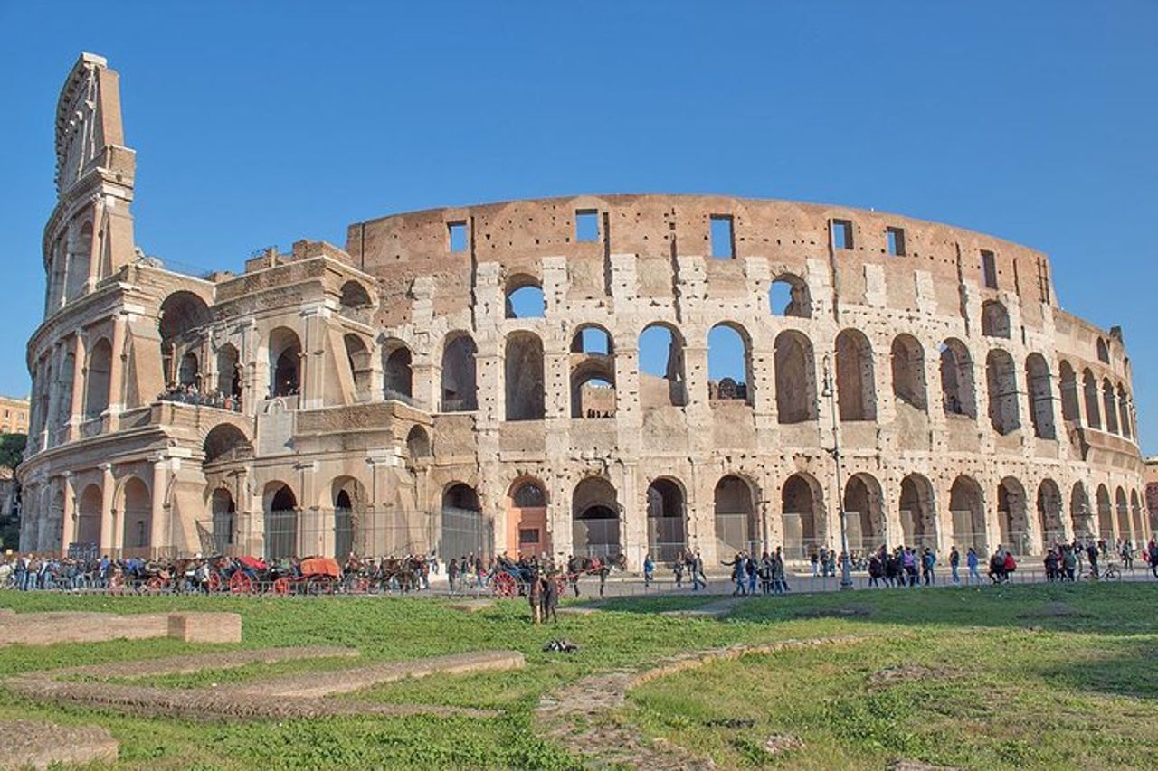 Esclusivo Colosseo ARENA e Roma Antica con Archeologo — 2
