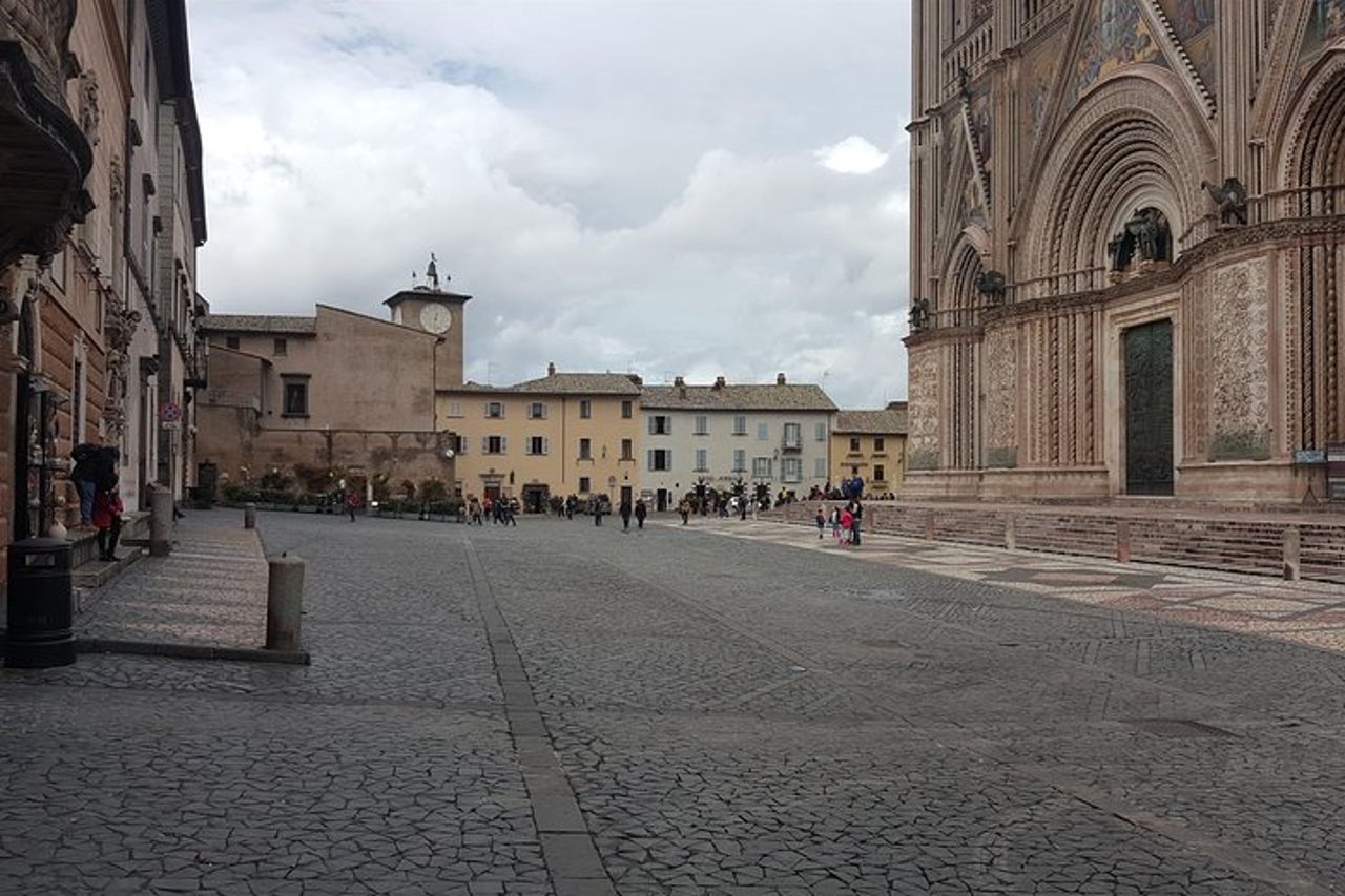 Escursione da Civitavecchia per Orvieto e Civita di Bagnoregio — 5