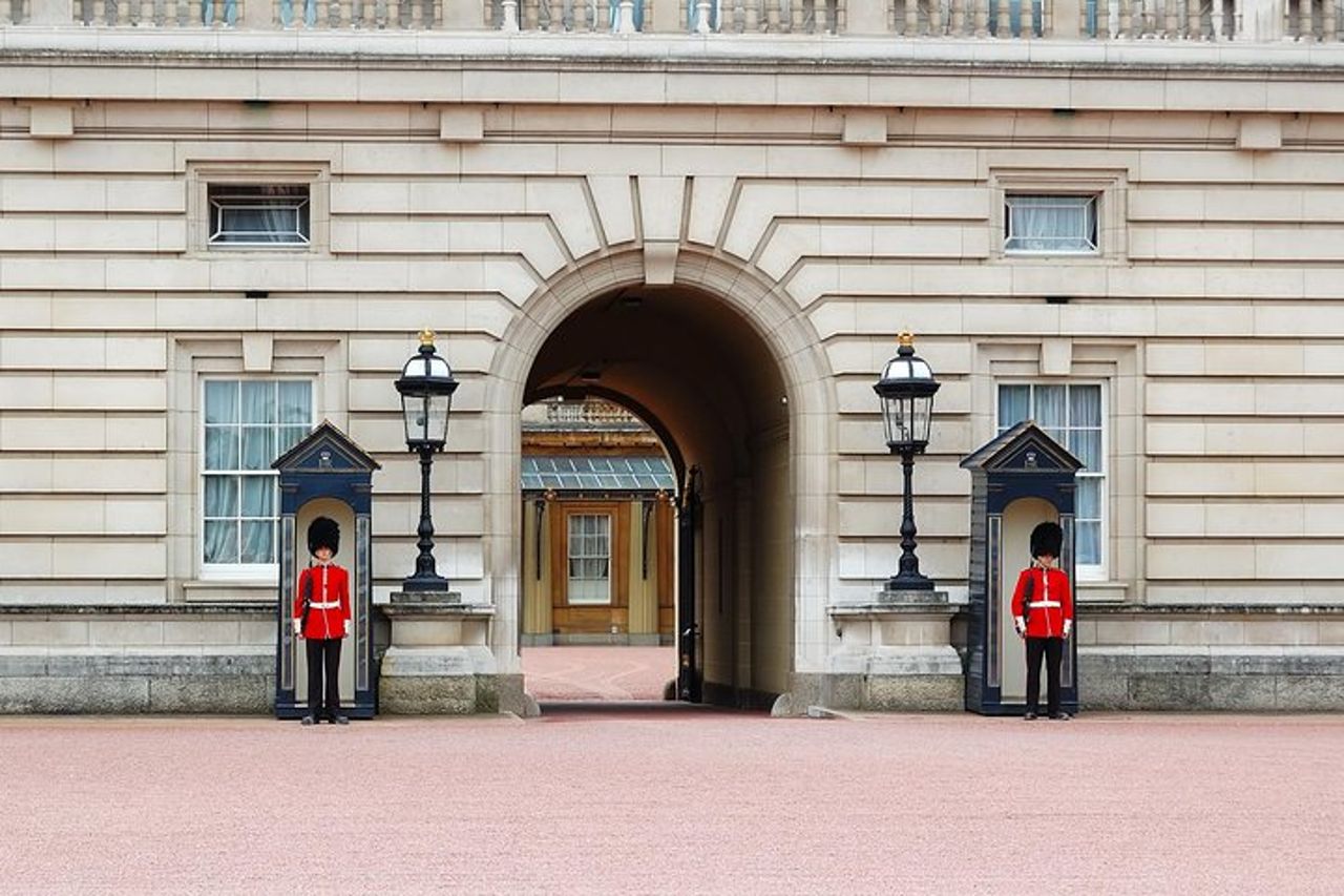 Tour guidato della Royal London e crociera sul Tamigi — 5