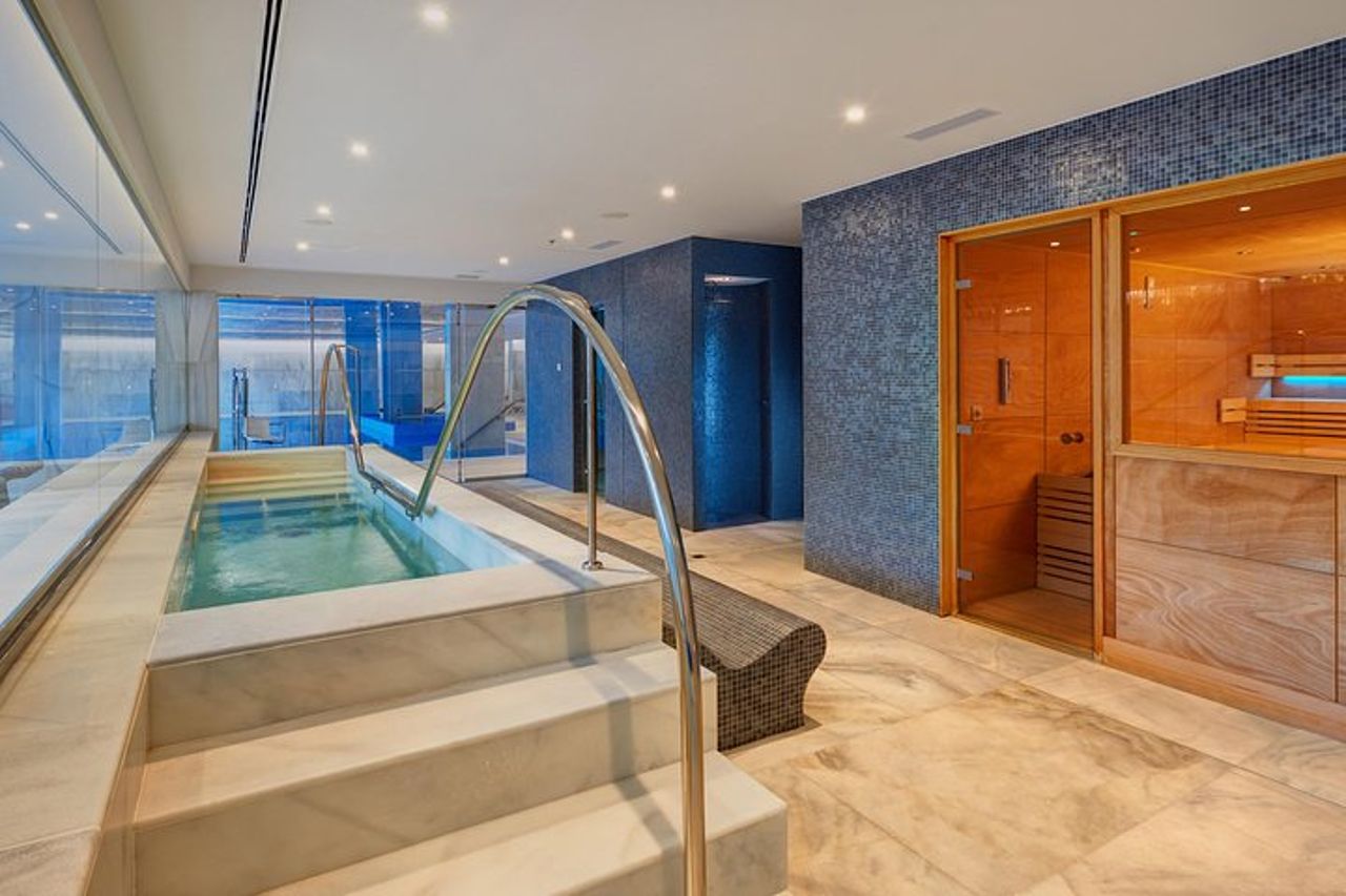 Massaggio rilassante alla schiena e day SPA — 3