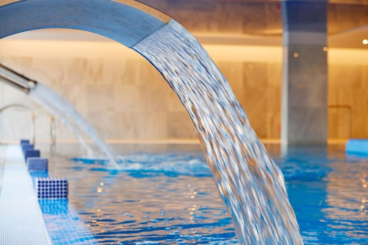 Massaggio rilassante alla schiena e day SPA — 6