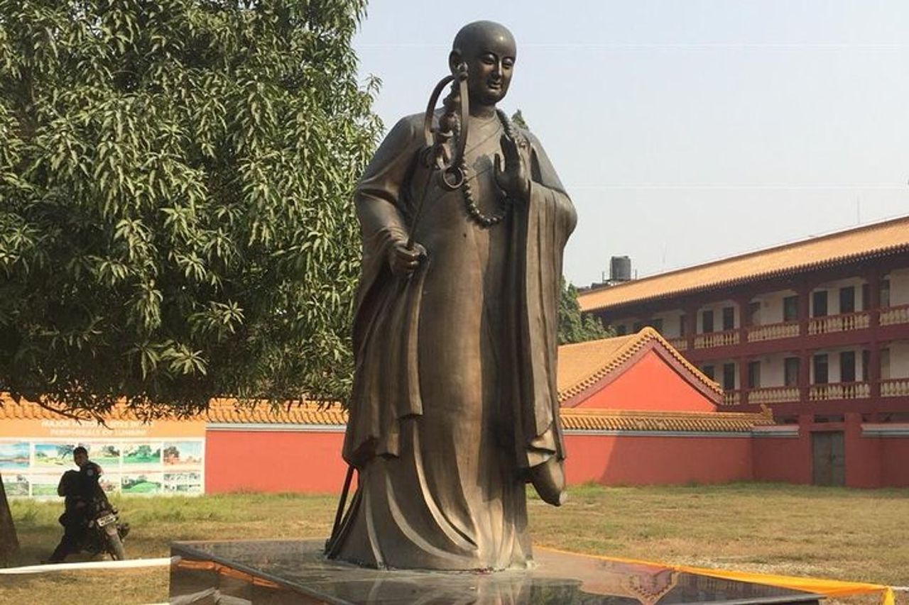 Tour di Lumbini con guida locale — 7