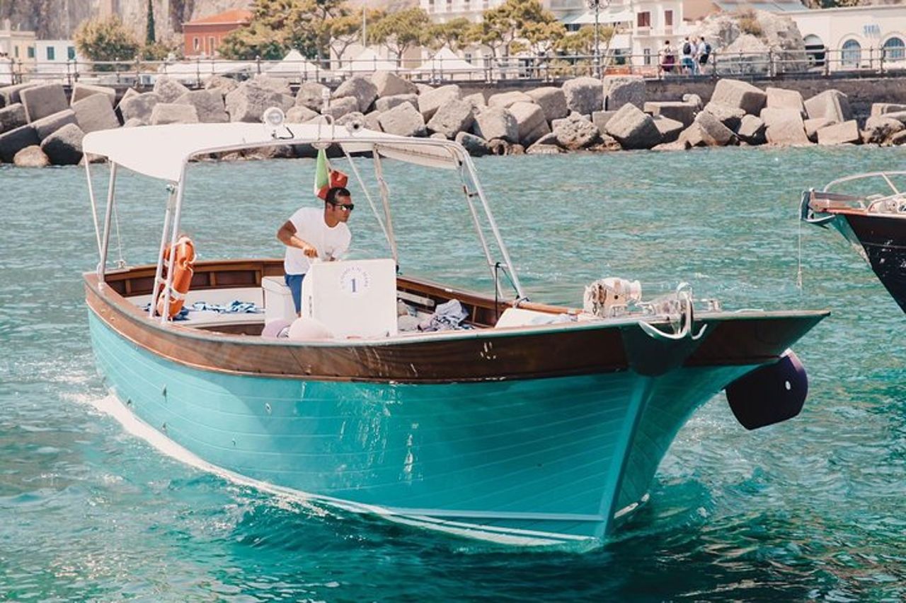 Gita di un giorno in Costiera Amalfitana per piccoli gruppi da Positano o Praiano — 3