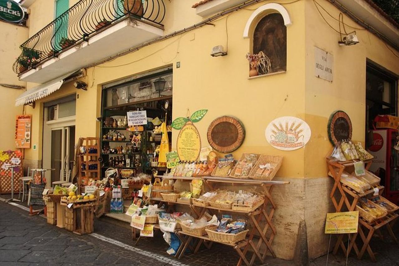 Trasferimento da Napoli a Sorrento o Sorrento a Napoli — 2