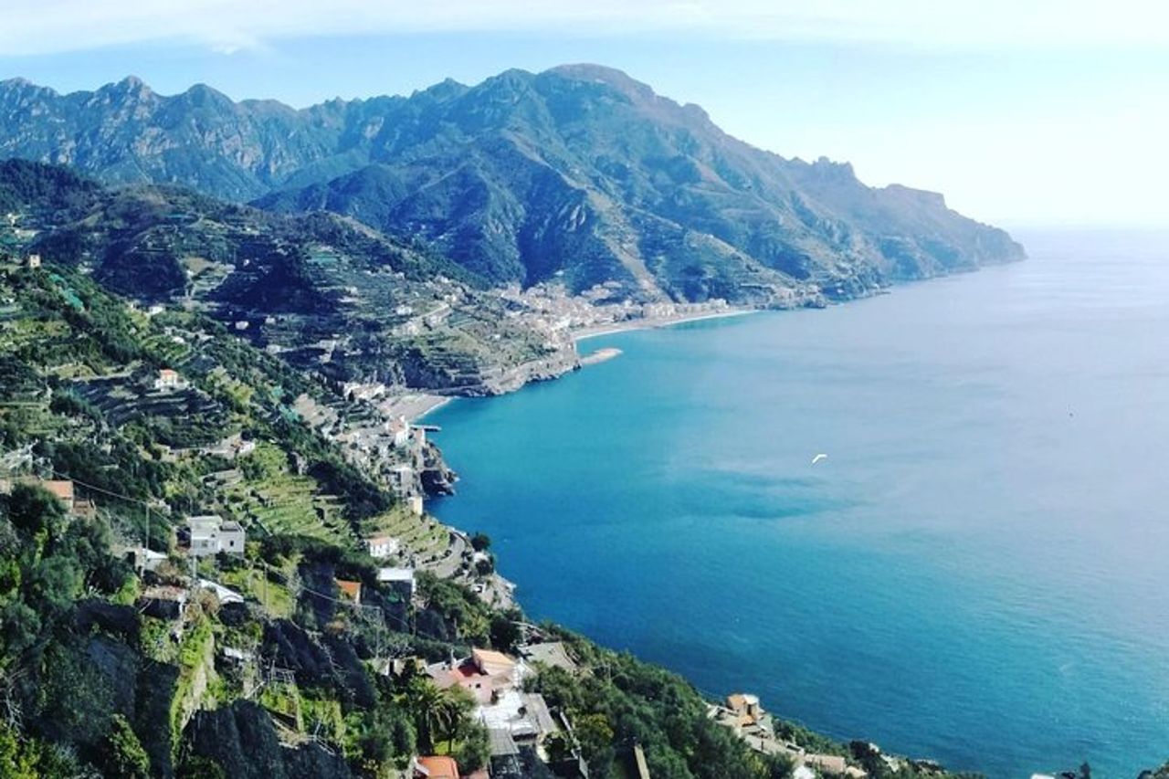 Trasferimento da Napoli a Praiano (da 1 a 8 PAX) — 2