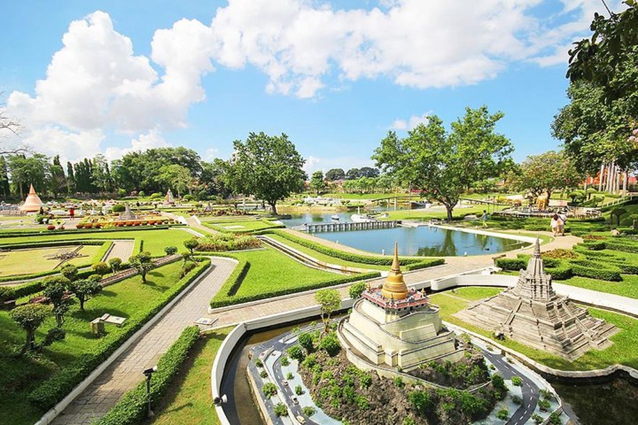 Mini Siam Miniature World Admission con trasferimento di andata e ritorno da Pattaya