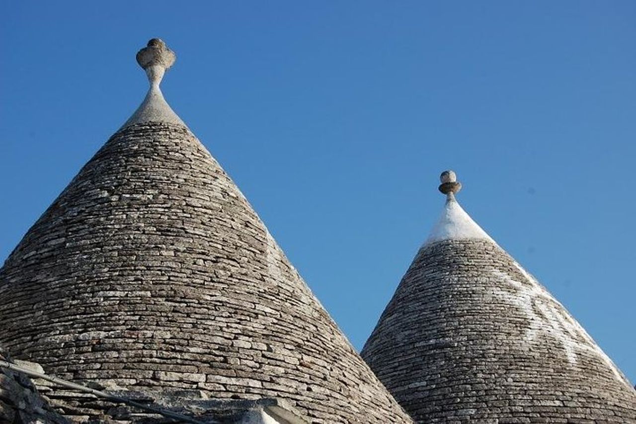 Da Bari: gita di mezza giornata a Polignano a mare & Alberobello — 3