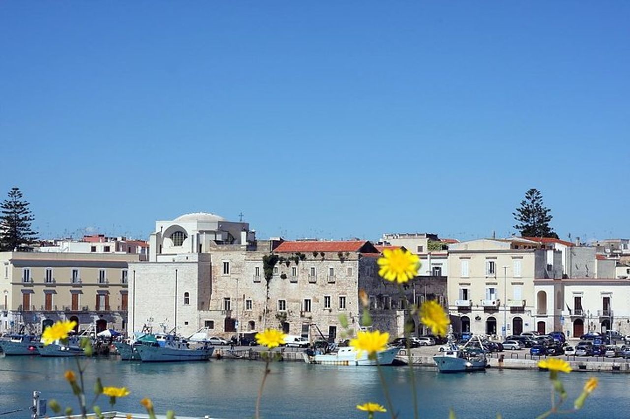 Tour privato a piedi a Trani — 6