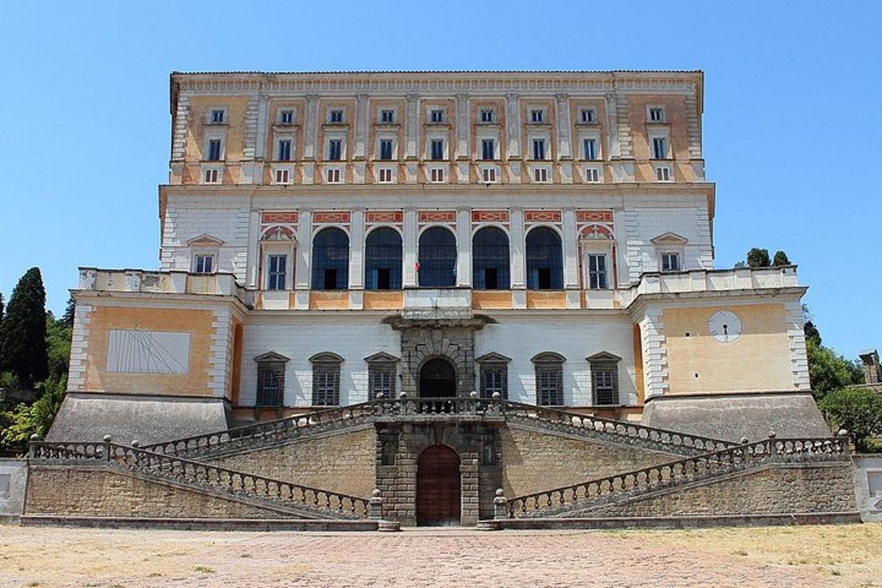 Escursione dal porto di Civitavecchia a Viterbo e le sue ville