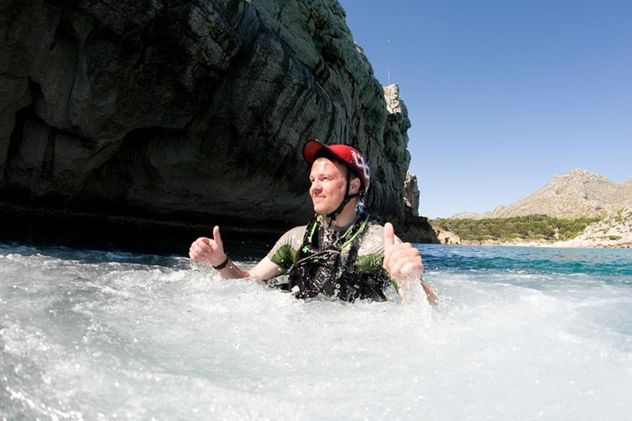 Esperienza di Cliff Jumping per piccoli gruppi a Maiorca — 3