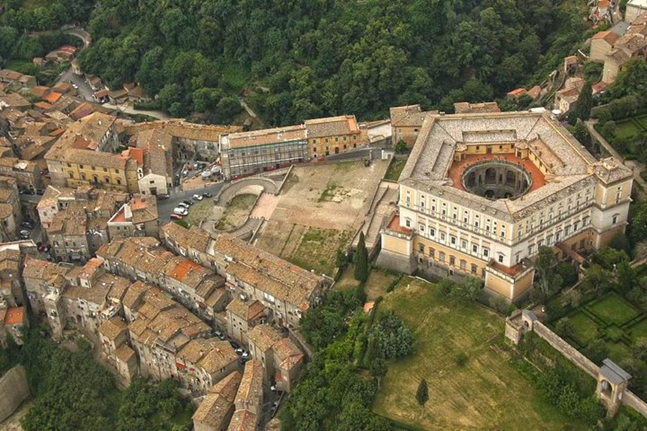 Bagnaia e Caprarola da Civitavecchia — 2