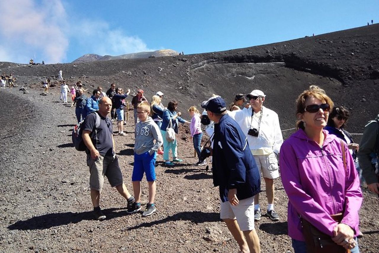Il meglio della Sicilia in 1 giorno: Vulcano Etna, Baia di Naxos, Taormina e Castelmola — 6