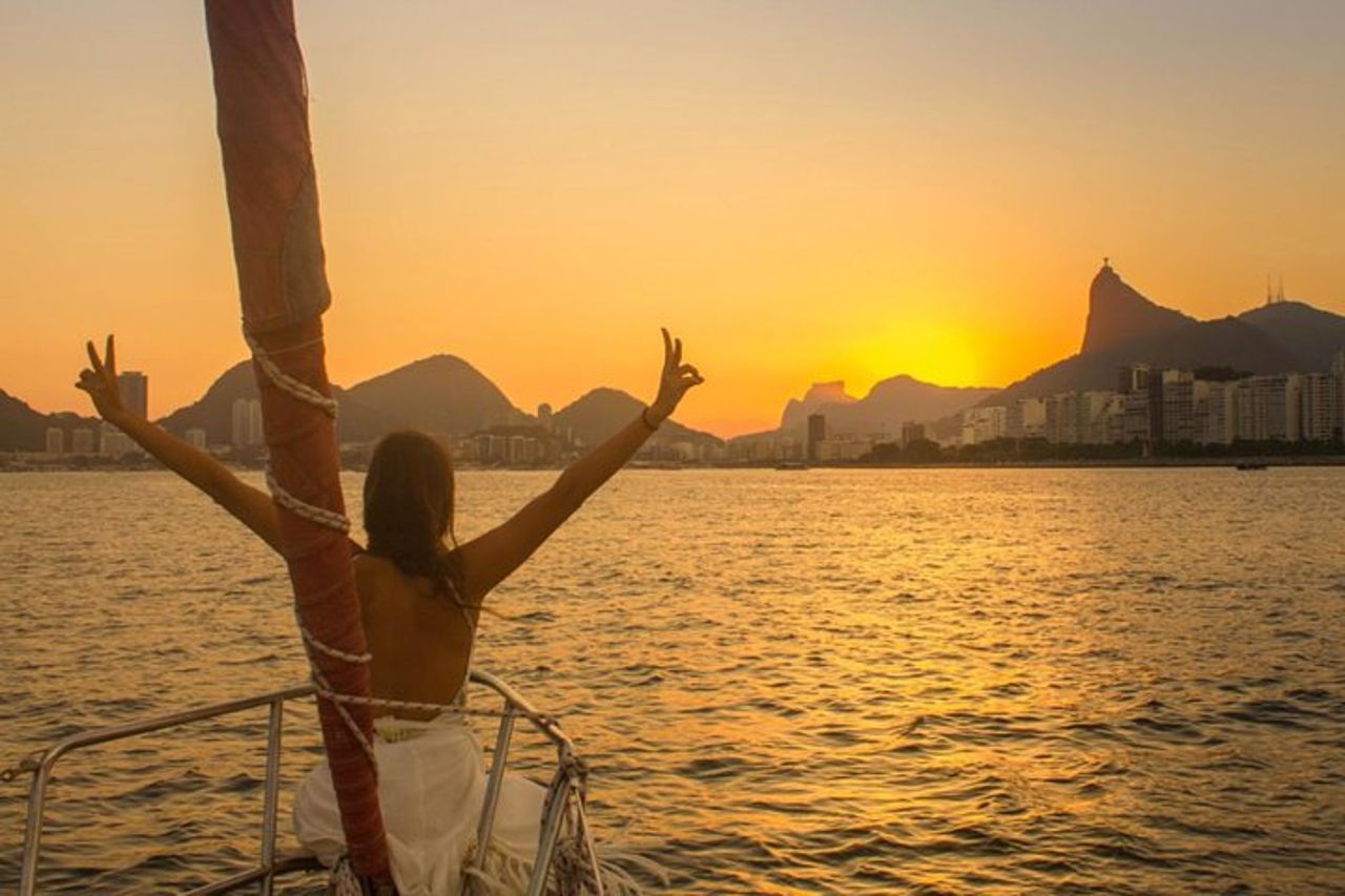 Tour in barca a vela al tramonto di Rio de Janeiro con bevande — 2