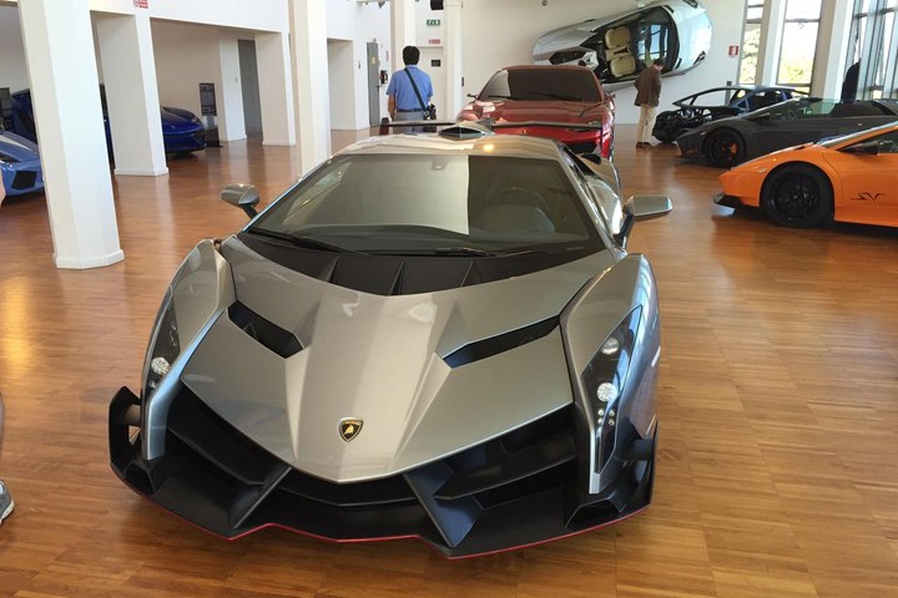 Musei Ferrari Lamborghini Pagani - Tour da Bologna — 4