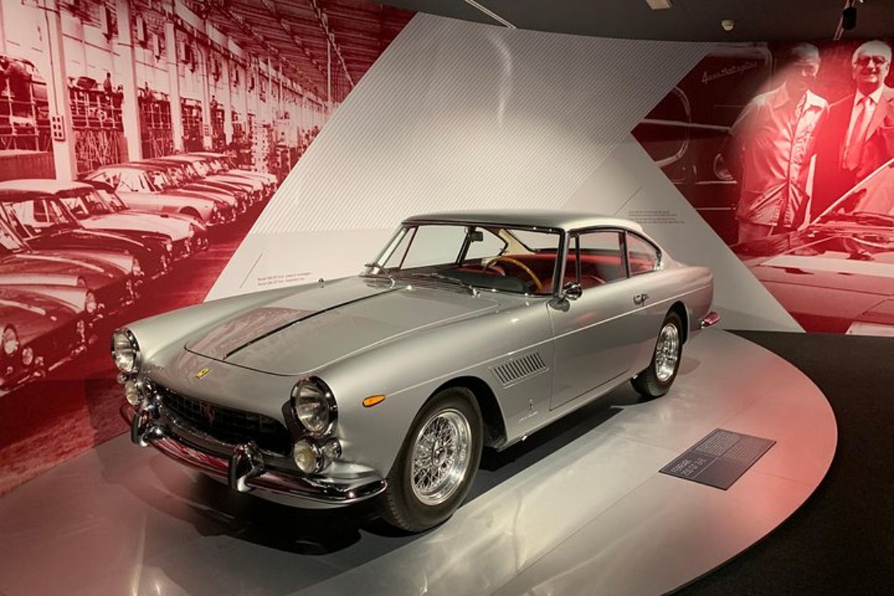 Musei Ferrari Lamborghini Pagani - Tour da Bologna — 2