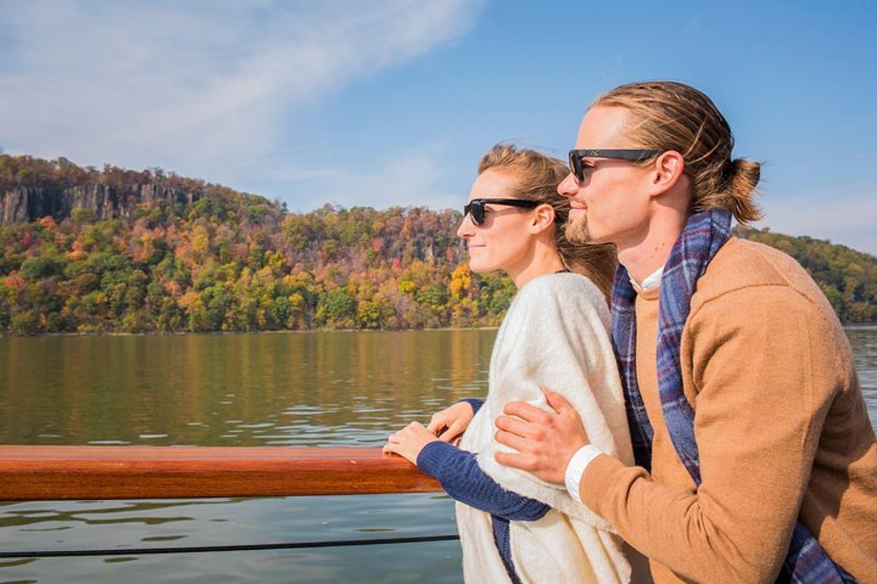 Crociera sul brunch con fogliame autunnale di New York City — 5
