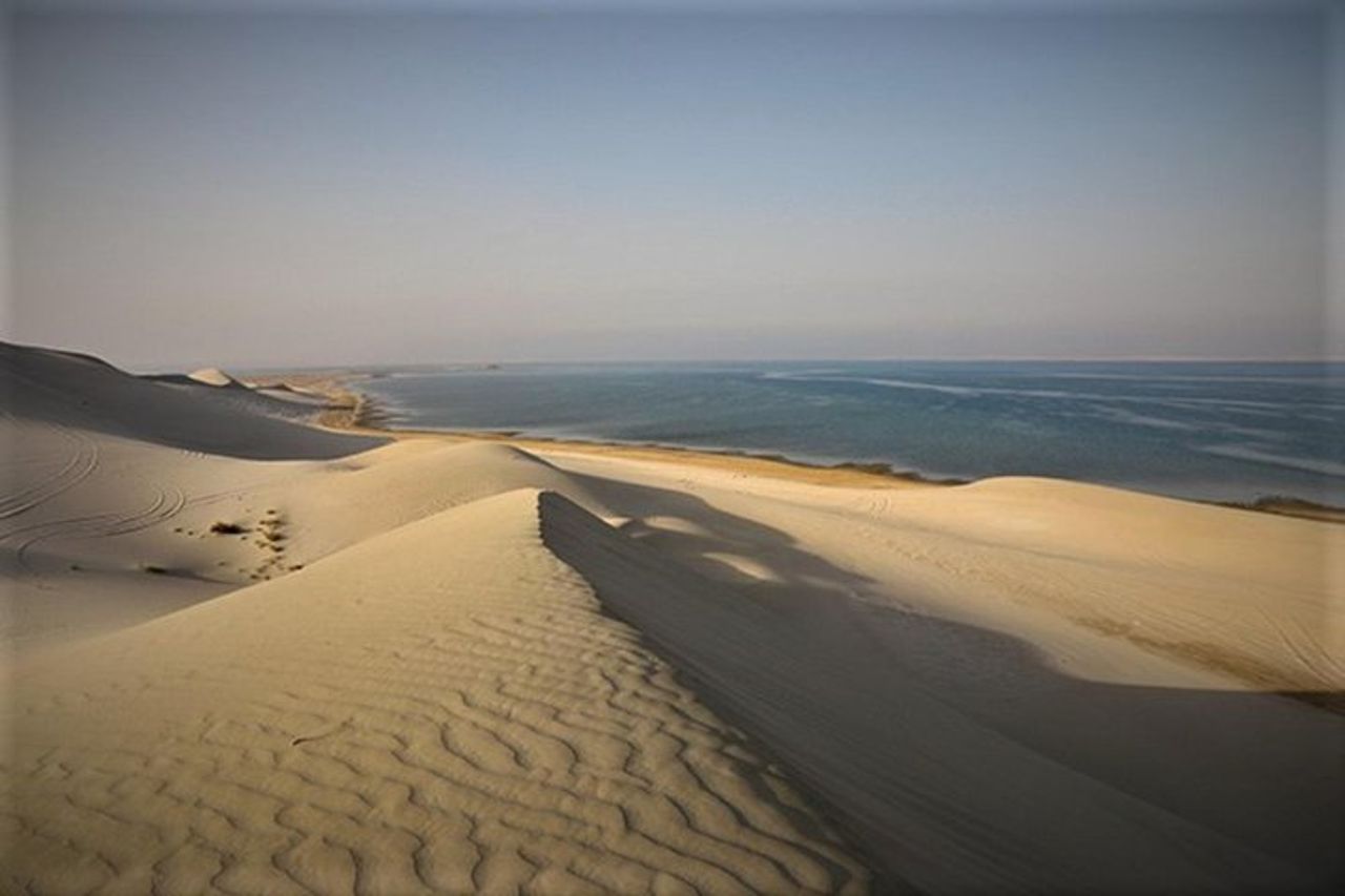 Qatar Gold Dune Safari, Dune Bashing, Camel Ride, Sand Boarding, Inland Sea Desert — 8