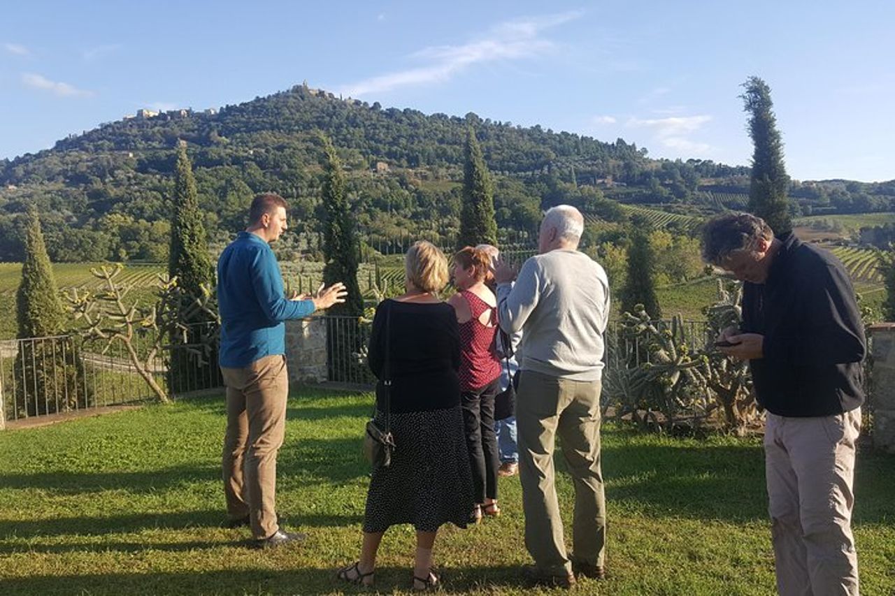 Tour del vino Brunello e Montepulciano da Cortona — 6